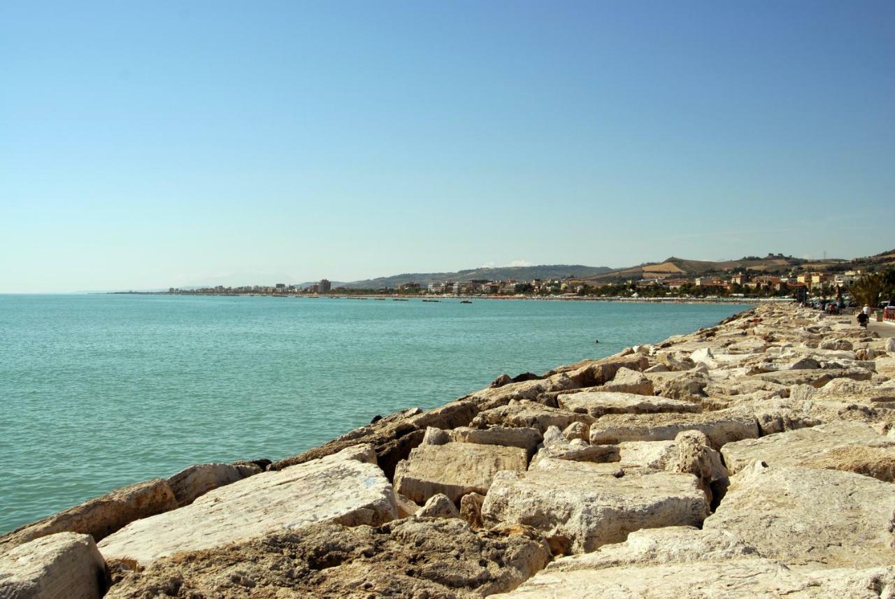 Casavacanze Estate 2 Σαν Μπενεντέτο ντελ Τρόντο Εξωτερικό φωτογραφία